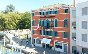 Hotel Santa Chiara Velence Exterior photo