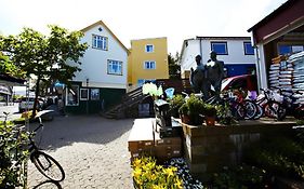 62N Guesthouse - City Center Tórshavn Exterior photo