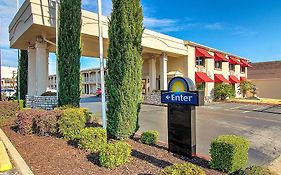 Days Inn By Wyndham Market Center Dallas Love Field Exterior photo