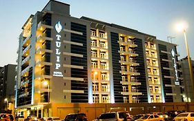 Tulip Hotel Apartments Dubaj Exterior photo