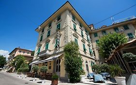 Hotel Corallo Montecatini Terme Exterior photo
