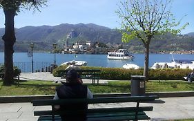 Camera Dolcenotte Orta San Giulio Exterior photo