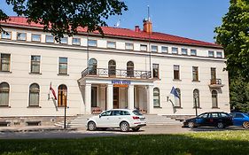 Hotel Cēsis Exterior photo