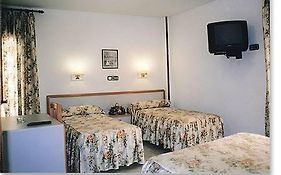 Lizana 2 Hotel Huesca Room photo