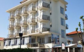 Hotel Goldene Rose Rimini Exterior photo