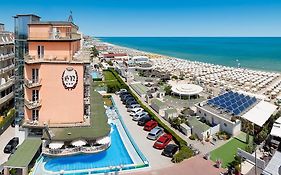 Hotel B&B Negresco Milano Marittima Exterior photo