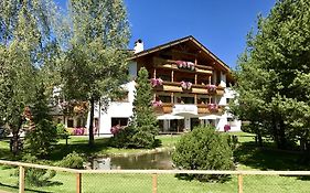 Hotel Arnaria Ortisei Exterior photo