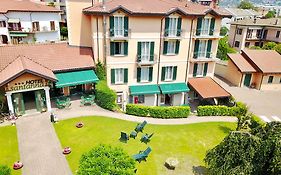 Santanna Hotel Verbania Exterior photo