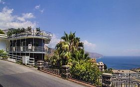 Taormina Palace Hotel Exterior photo