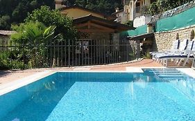 B&B Villa Fior Di Loto Limone sul Garda Exterior photo