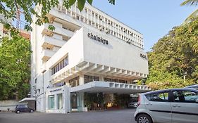 Hotel Chalukya Bengaluru Exterior photo