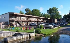 Otter Creek Inn Alexandria Bay Exterior photo