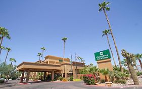 Greentree Inn & Suites Phoenix Sky Harbor Exterior photo