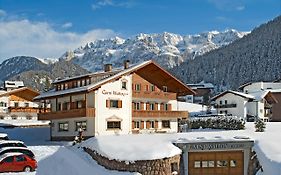 Garni Waltoy Hotel Selva di Val Gardena Exterior photo