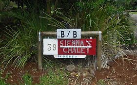 Siennas Chalet Panzió Maleny Exterior photo