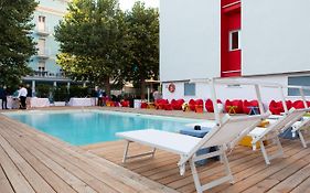 Hotel Rainbow ***S Rimini Exterior photo