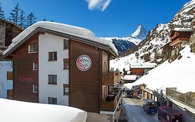 Alpenrose Hotel Zermatt Exterior photo