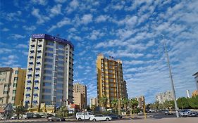 Le Royal Express Salmiya Hotel Exterior photo