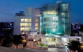 Springs Hotels And Spa Bengaluru Exterior photo