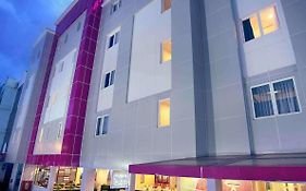 Favehotel Kelapa Gading Jakarta Exterior photo