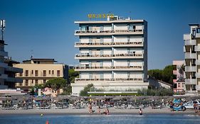 Hotel Majestic Milano Marittima Exterior photo