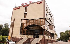 Belon Life Hotel Asztana Exterior photo