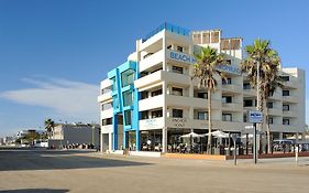 Beach Hotel Swakopmund Exterior photo