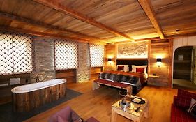 Amber Ski-In/Out Hotel & Spa Saas Fee Exterior photo