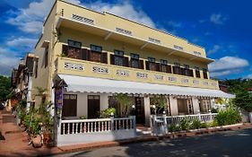 The Apsara Hotel Luangprabang Exterior photo