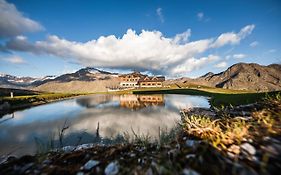 Sunny Valley Mountain Lodge Bormio Exterior photo