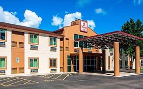 Seasons Inn Traverse City Exterior photo