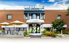Hotel Gardenia Cermenate Exterior photo