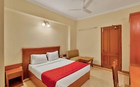 Oyo 10534 Hotel Kanishka Bengaluru Exterior photo