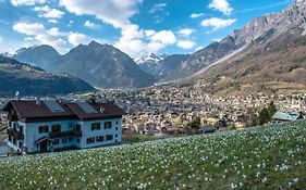 Hotel Eira Bormio Exterior photo