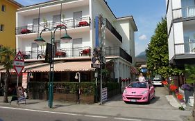 Hotel Rialto Riva del Garda Exterior photo