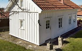 5 Person Holiday Home In Str Mstad Strömstad Exterior photo