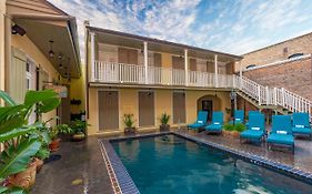 Dauphine Orleans Hotel New Orleans  Exterior photo