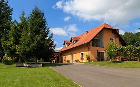 Turisticna Kmetija Kaloh Villa Maribor Exterior photo