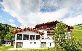 Hotel Cuntera Curaglia Exterior photo