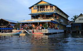 Hotel Olas Bocas Town Exterior photo