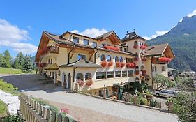 Mytime Hotels La Grotta Vigo di Fassa Exterior photo