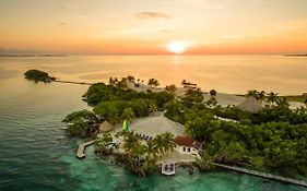 Royal Belize Hotel Thatch Caye Exterior photo