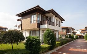 Villas In Complex Trakiyskiy Bryag Lozenec Exterior photo