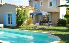 Lagrange Vacances - Le Clos Savornin Saint-Saturnin-d'Apt Exterior photo