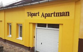 Tópart Apartman Tapolca Exterior photo