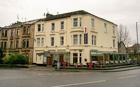 Oyo The Ivory Hotel Glasgow Exterior photo