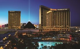 Mandalay Bay Resort And Casino By Suiteness Las Vegas Exterior photo