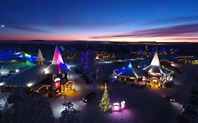 Santa Claus Holiday Village Rovaniemi Exterior photo