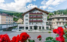 Hotel Genziana Ortisei Exterior photo