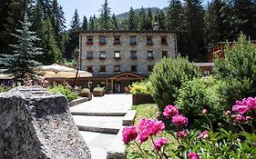 Chalet Eden Eco Hotel, Restaurant & Wellness La Thuile Exterior photo